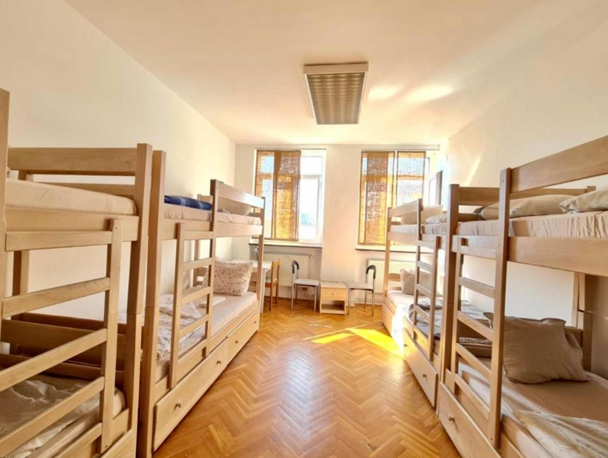 Bishnu Hostel Zagreb Ngoại thất bức ảnh