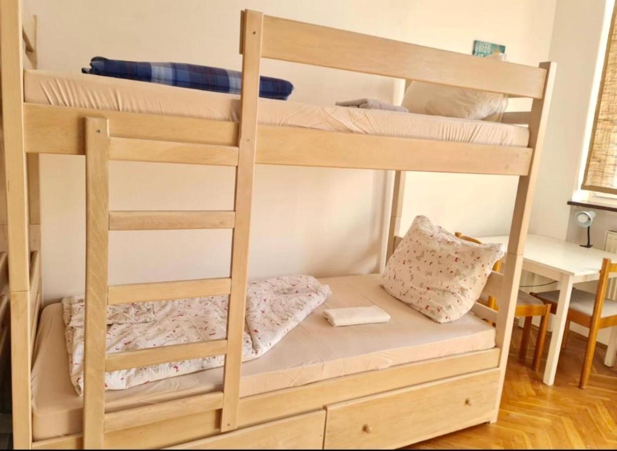Bishnu Hostel Zagreb Ngoại thất bức ảnh